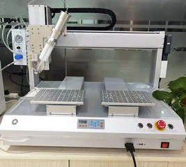 經(jīng)濟(jì)版桌面式點膠機(jī)
